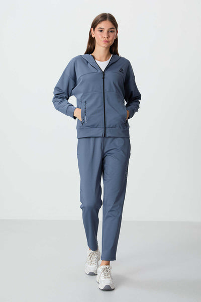 Set trening Tommylife Wholesale Standard Fit cu glugă pentru femei 95306, culoare petrol