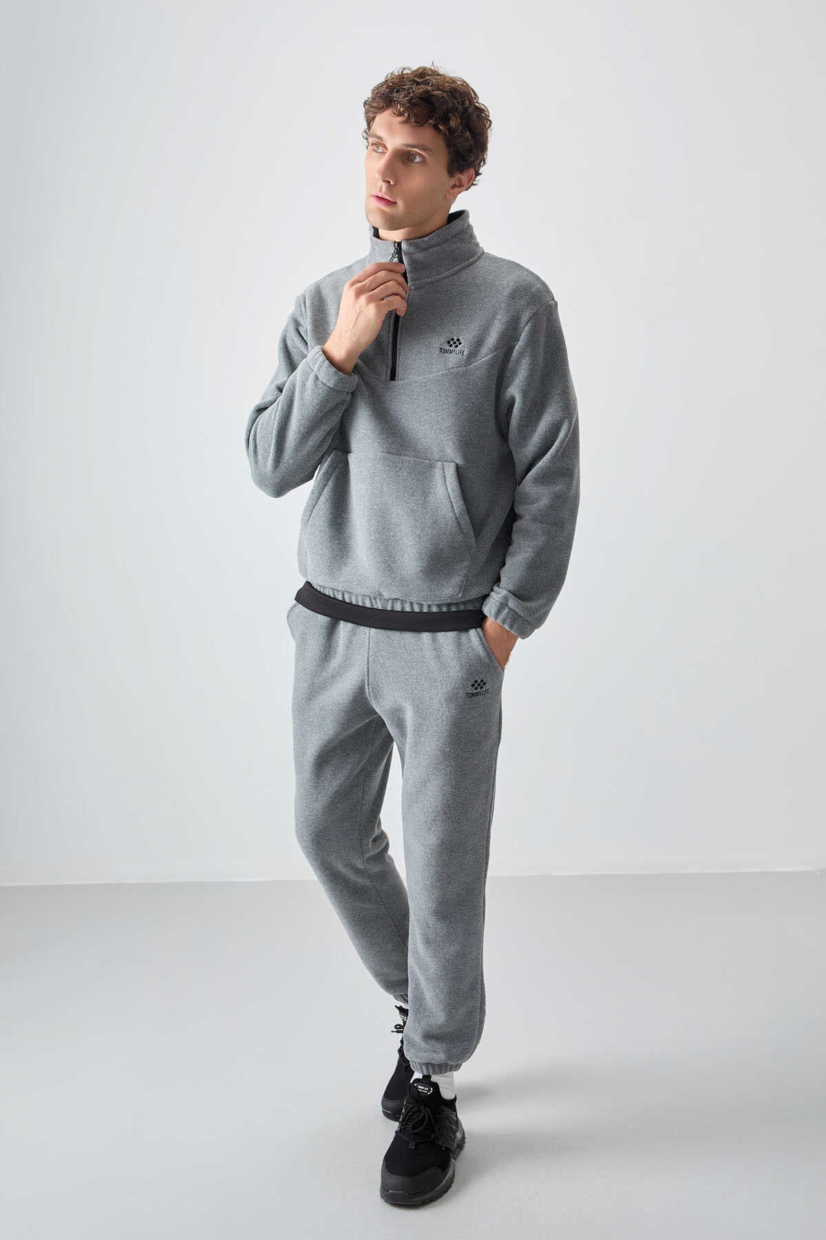 Set trening pentru bărbați din fleece cu fermoar pe jumătate, croială standard, Tommylife Wholesale, 85159, gri melanj