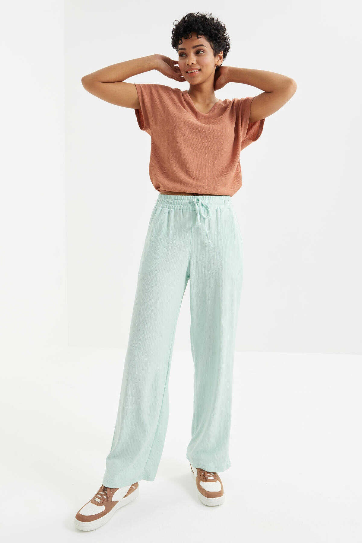Pantaloni de trening Tommylife Wholesale Aqua Green Classic Leg cu talie și șnur - 94619