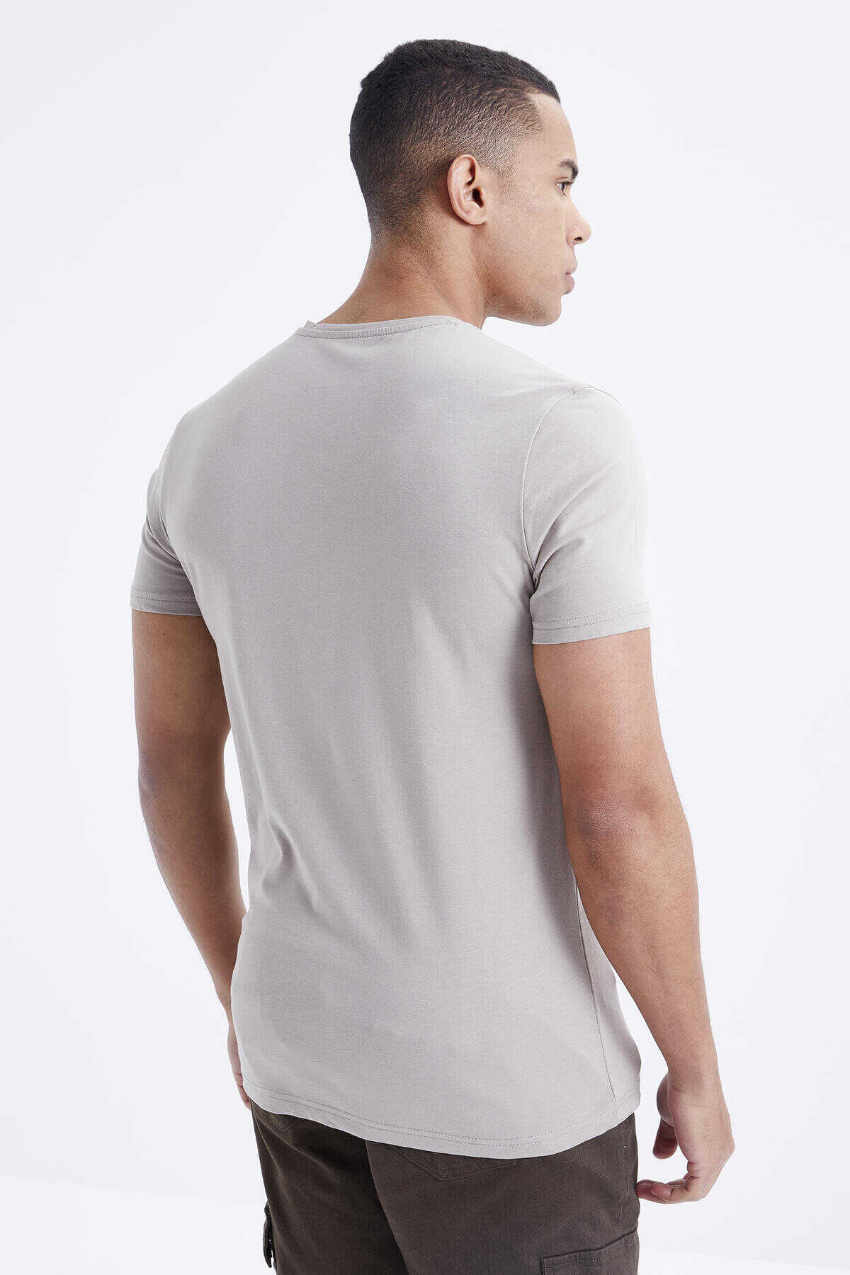 Tommylife Toptan V Yaka Standart Kalıp Basic Erkek T-Shirt 87912 Koyu Bej