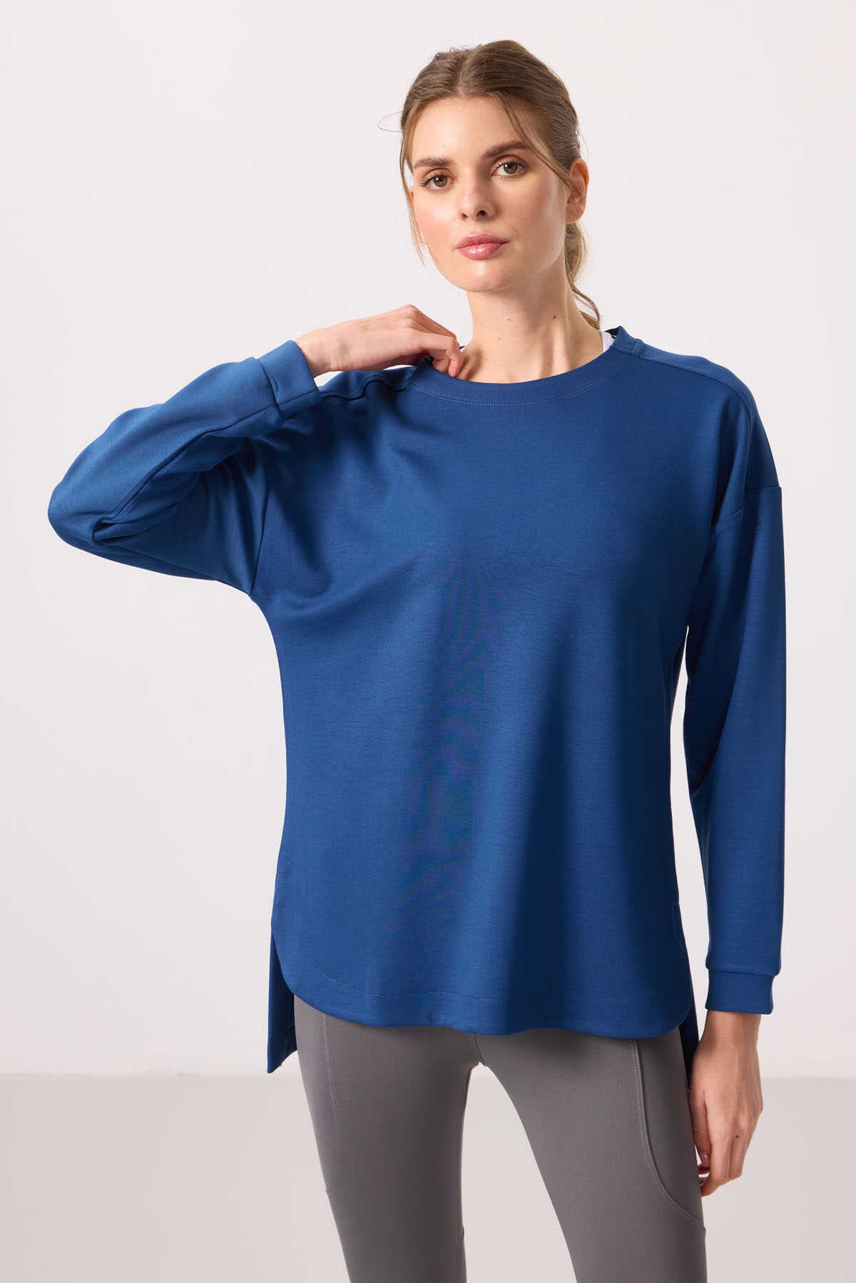 Tommylife Toptan Yumuşak Dokulu O Yaka Rahat Form Kadın Tunik Sweatshirt - 97305 Parlament
