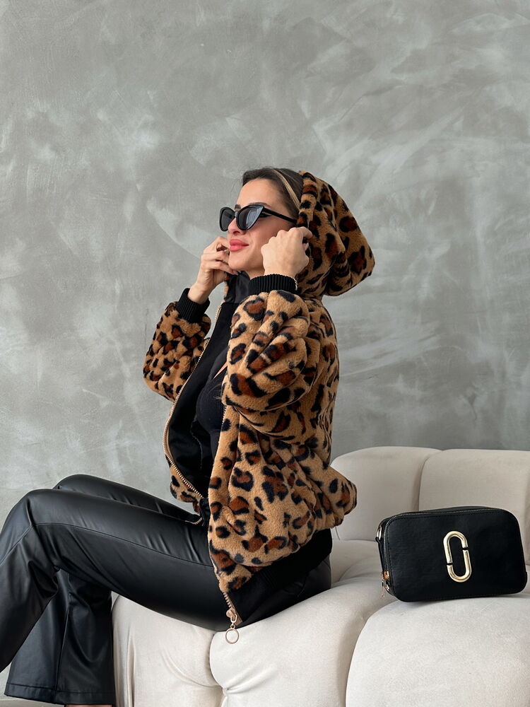 Baku Plush Wholesale Coat - Camel Leopard