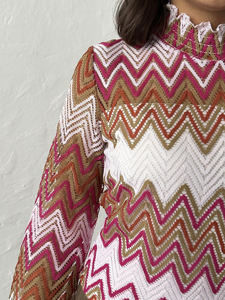 Topshow Fuchsia Zigzag Pattern Wholesale Blouse