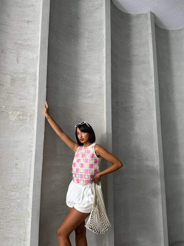 Topshow Raw Pink Sleeveless Checkerboard Crochet Wholesale Blouse