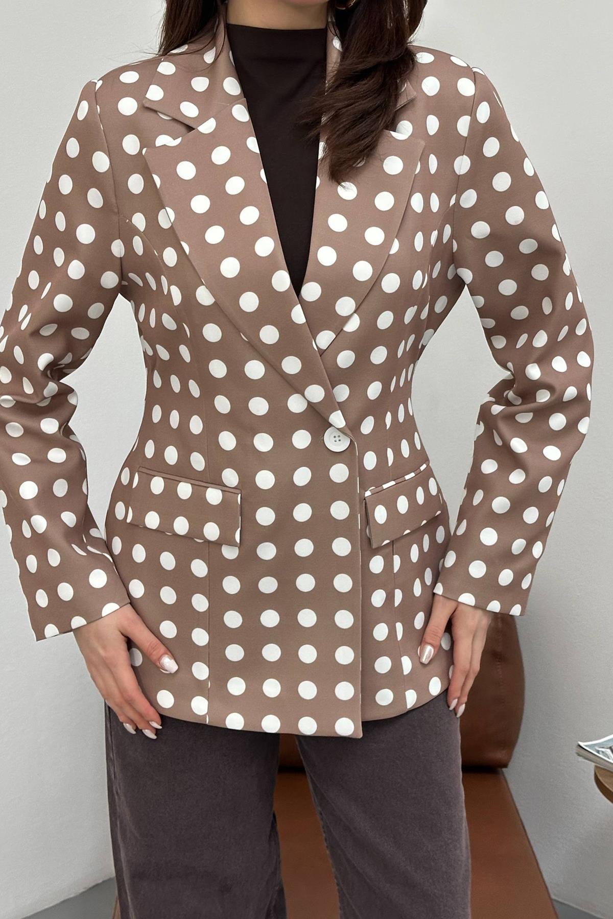 Camel Puantiyeli Blazer Ceket