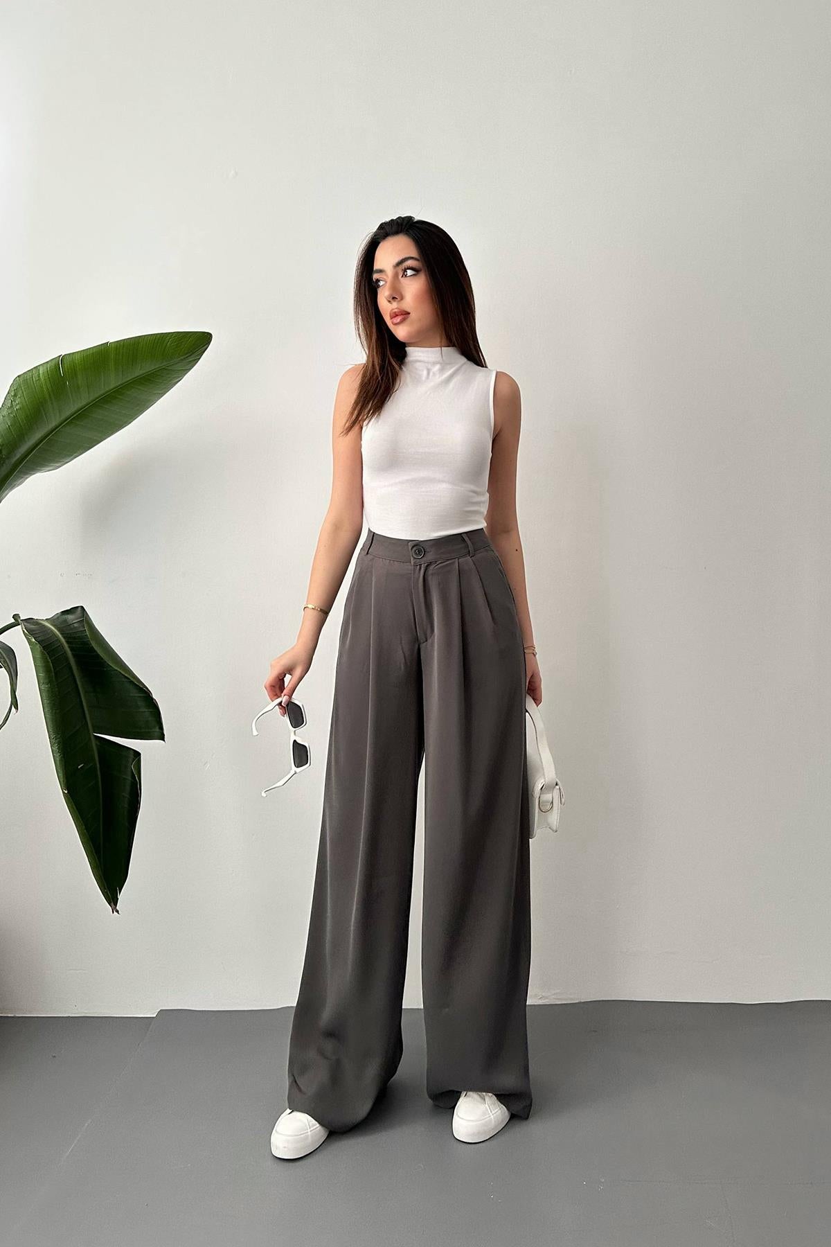 Füme Pileli Comfort Pantolon