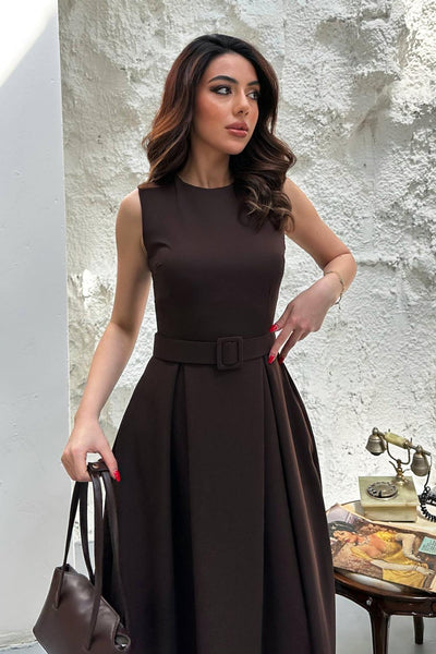 Kahverengi Halter Yaka Kloş Elbise