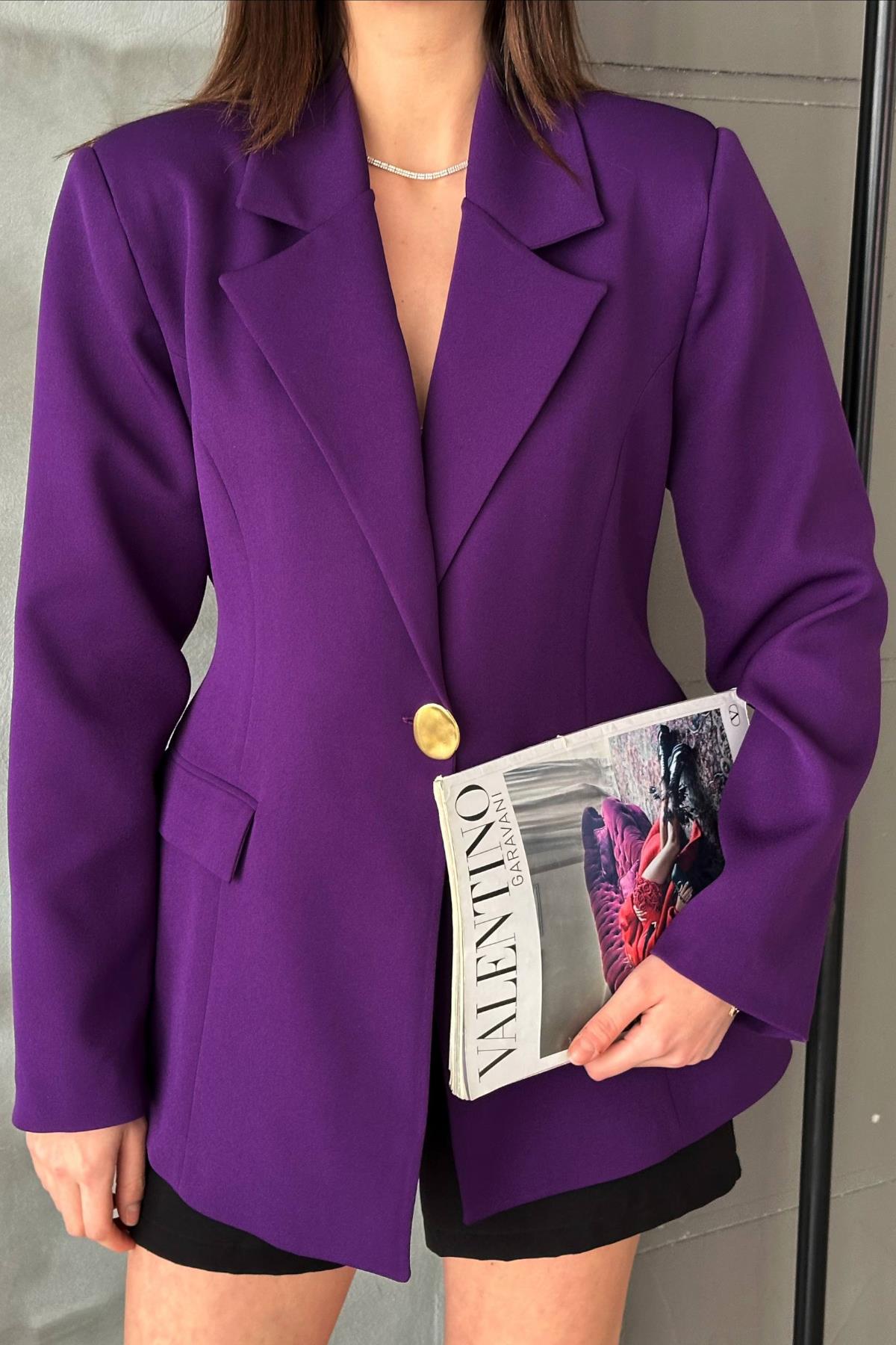 Mor Belden Oturtmalı Blazer Ceket