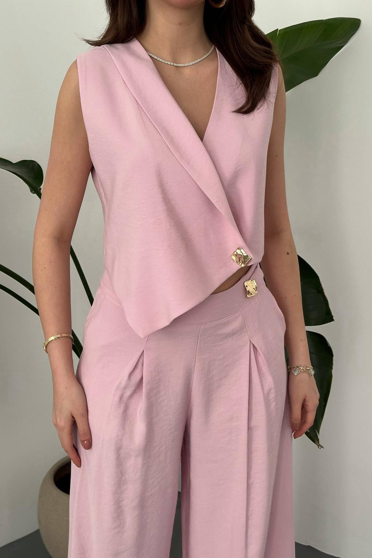 Pembe Asimetrik Yelek Ve Pantolon Takım