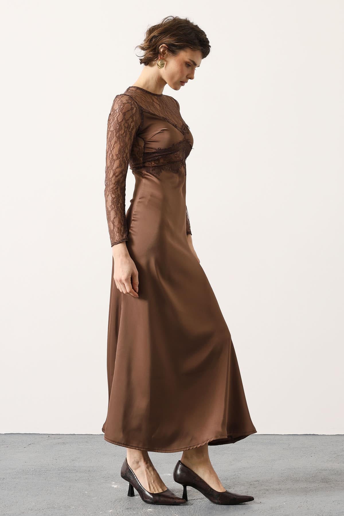 ROCHIE CU DANTELĂ - Maro