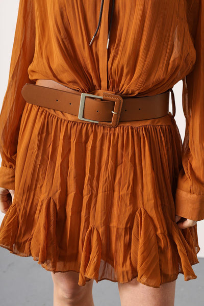 ROCHIE MINI DIN ȘIFON CU CUREA - Scorţișoară