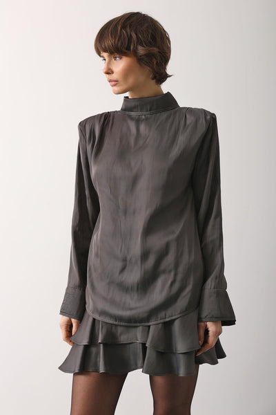 BLUZA CU PETIC DIN SATIN - Fumuriu