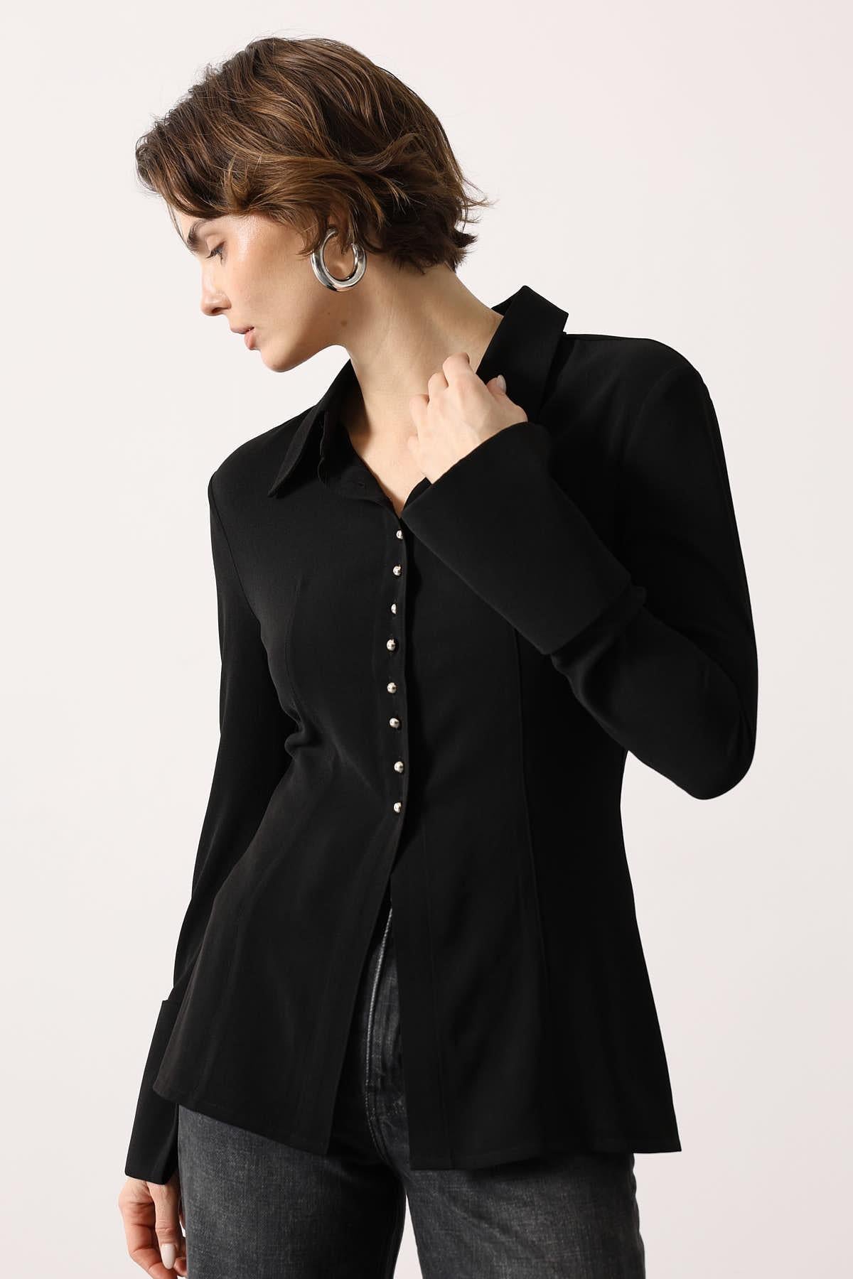BLUZA AJUSTATĂ LA CORP - Negru