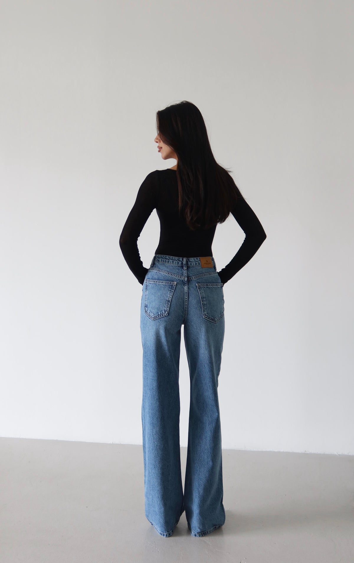 Kadın Yüksek Bel Boru Kesim Blue Jean Pantolon