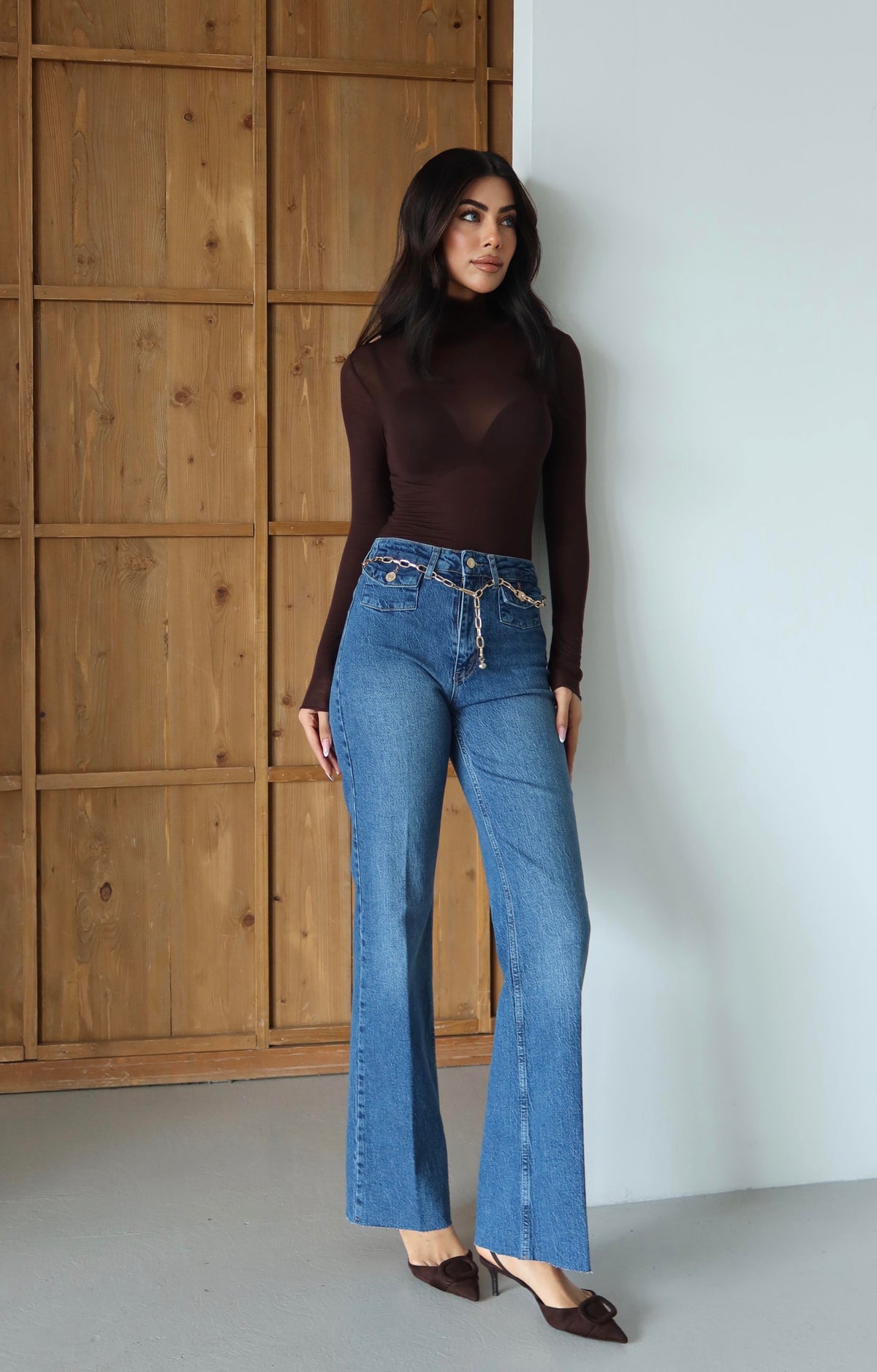 Yüksek Bel Kemer Zincir Detaylı Blue Jean Pantolon