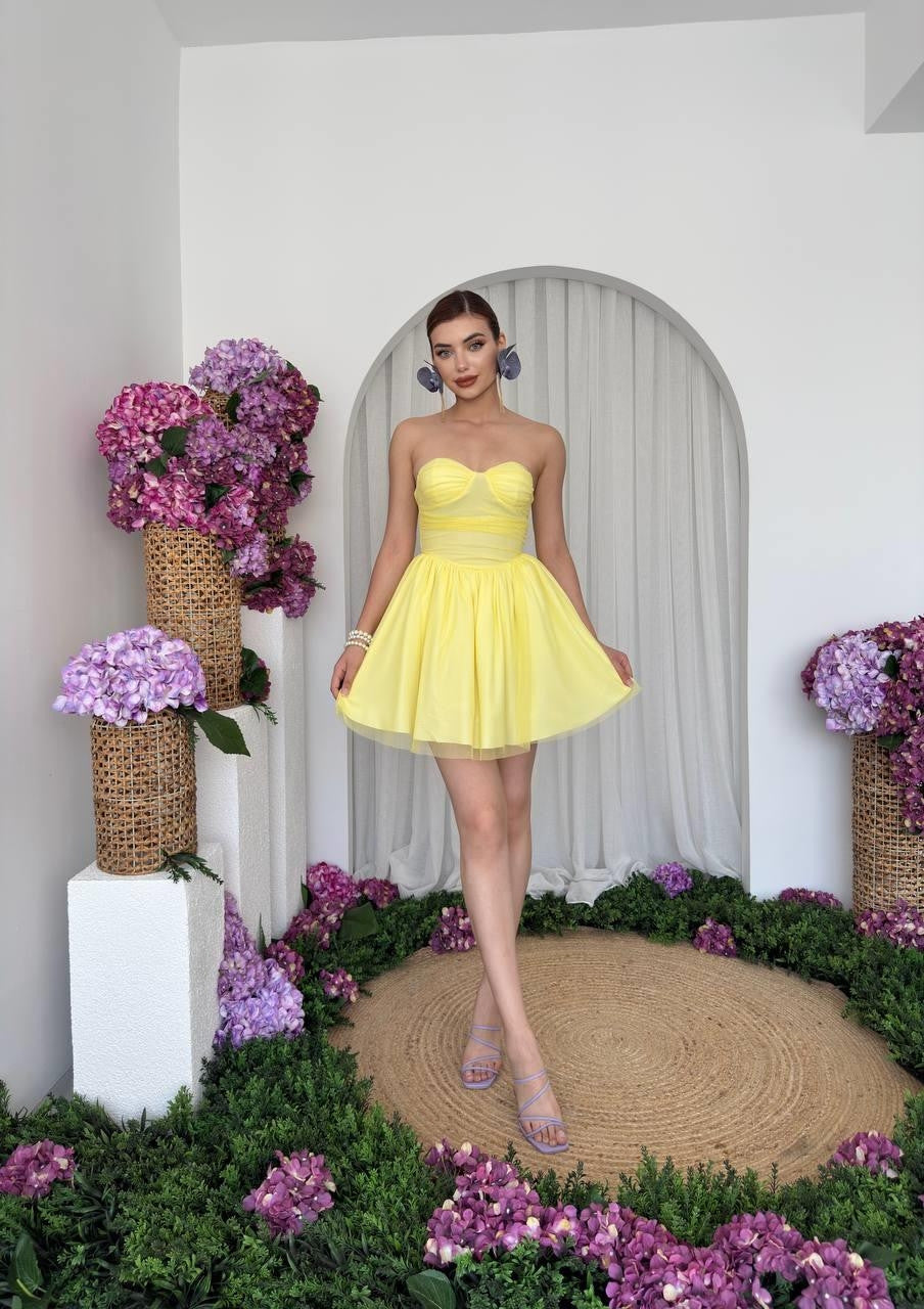 Rochie fără bretele Xoxa