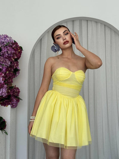 Rochie fără bretele Xoxa