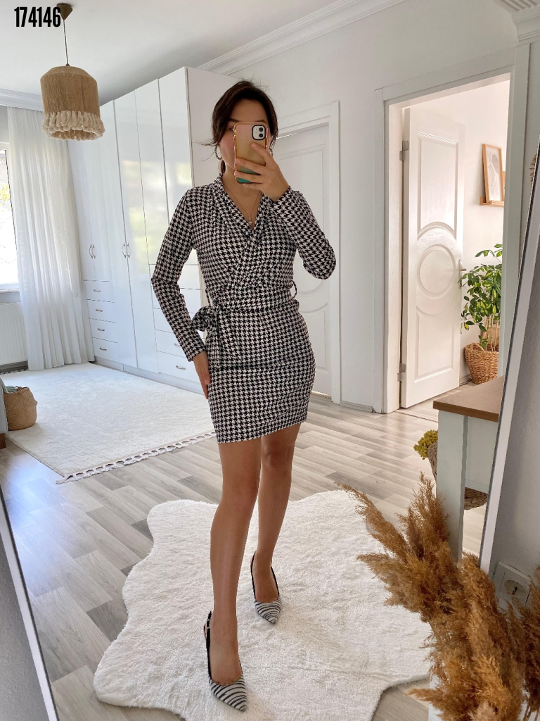 Rochie mini pentru femei, cu mânecă lungă, decolteu petrecut și curea, model 38313