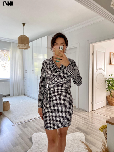 Rochie mini pentru femei, cu mânecă lungă, decolteu petrecut și curea, model 38313