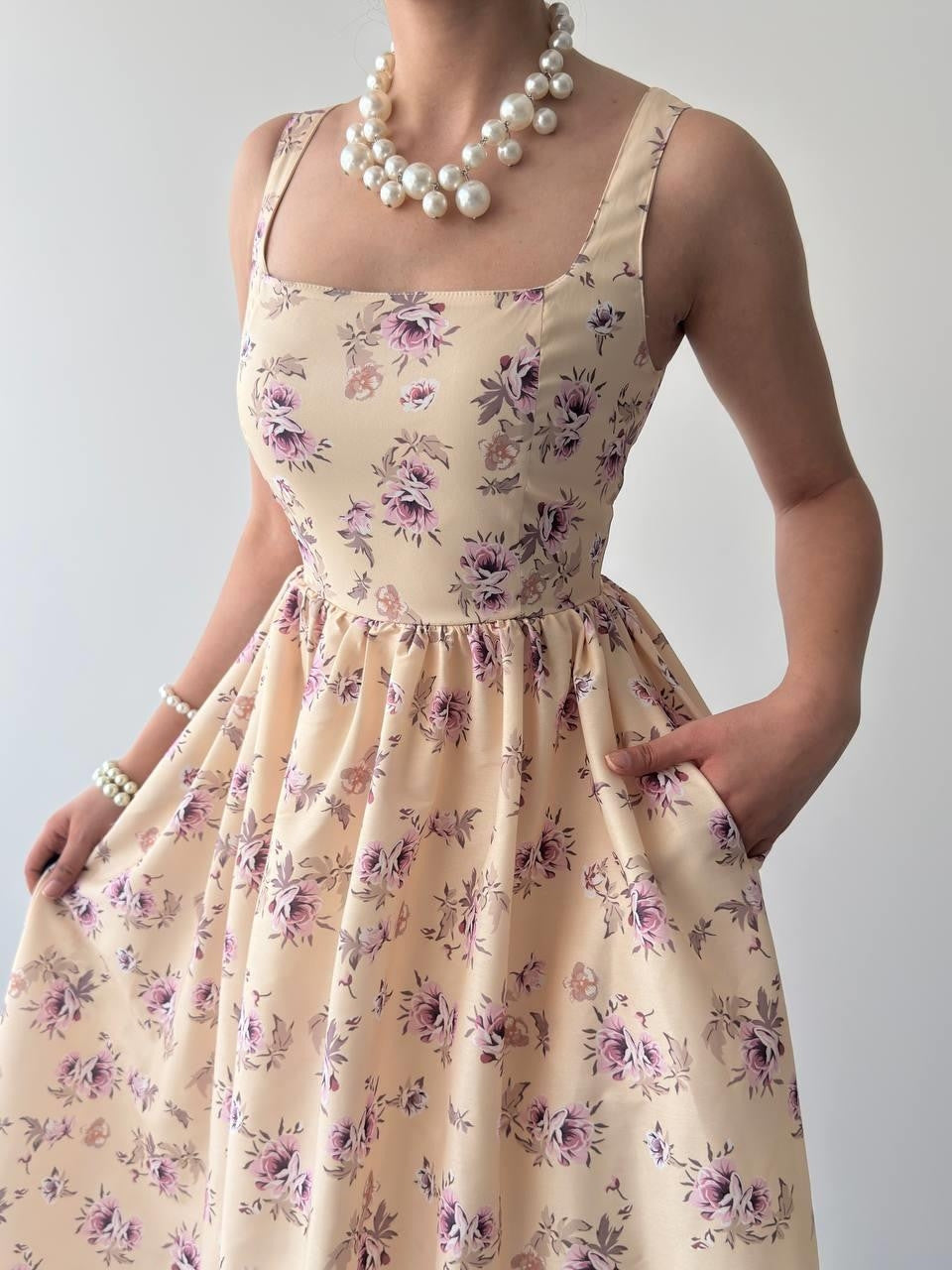 Rochie cu detalii YOYA
