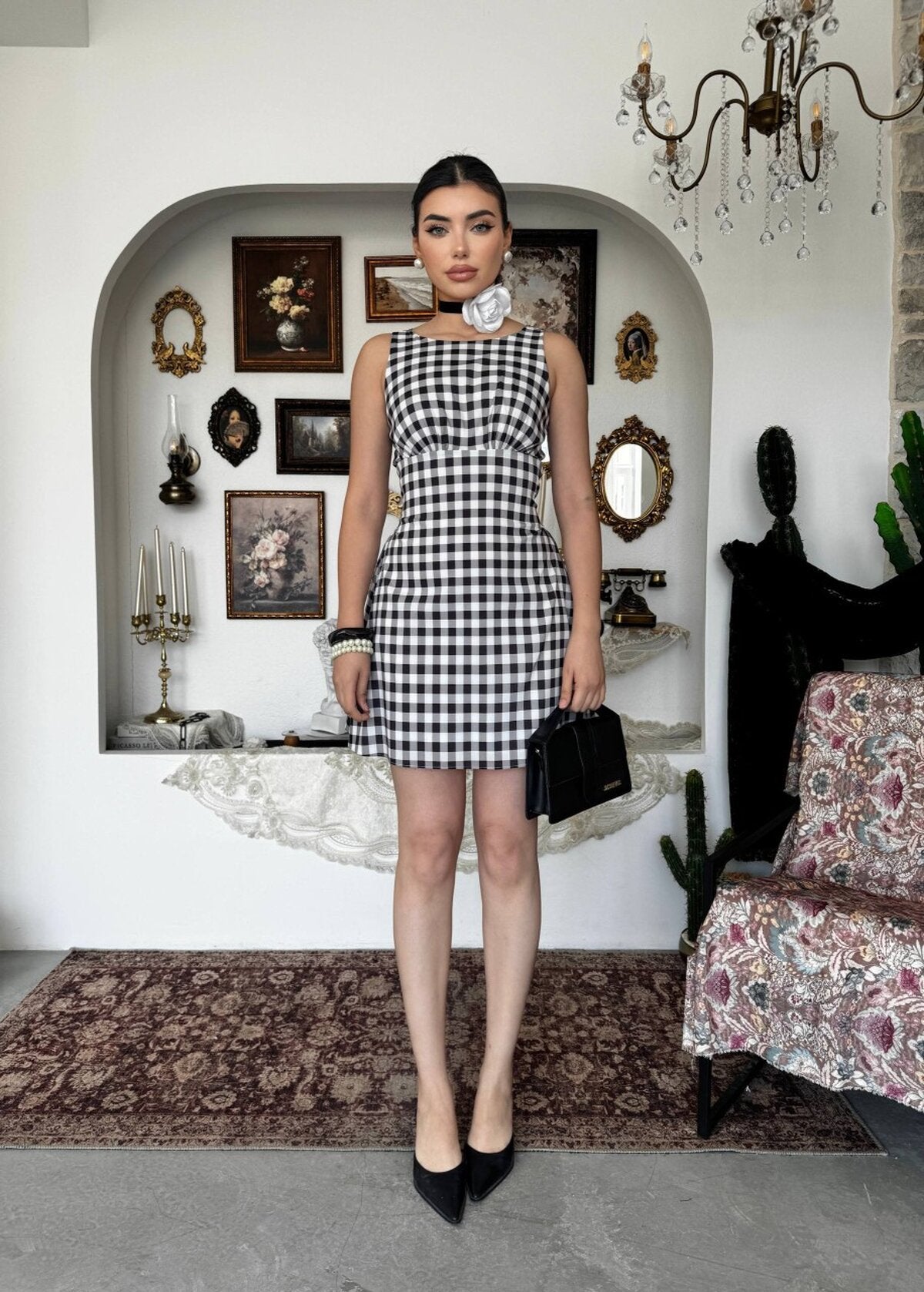 Rochie Yujas cu Detaliu Legat
