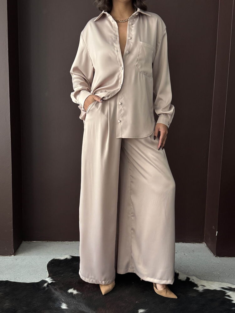 High-Waisted Wide-Leg Satin Trousers – Stylish and Comfortable Design - Stone | F2052