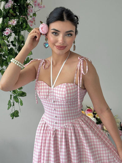 Rochie cu bretele subțiri, din fir tip ghem