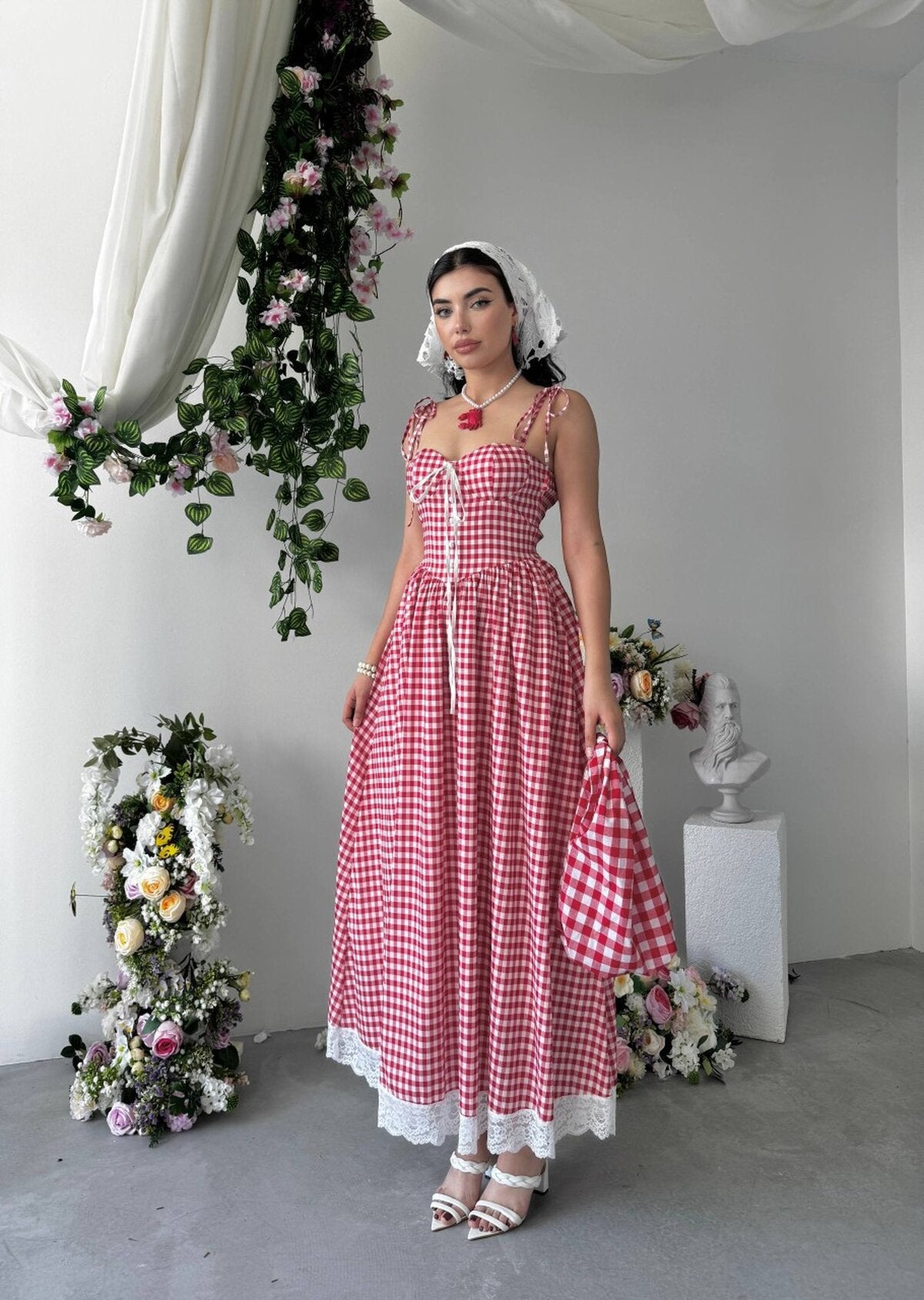 Rochie cu bretele subțiri din fir YUMAK